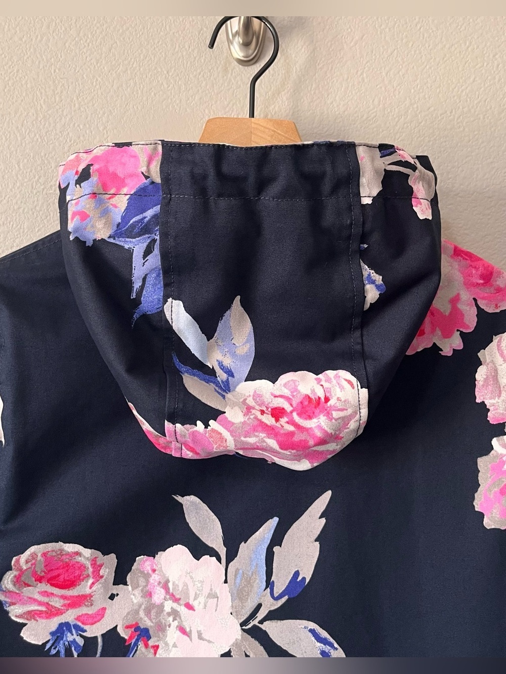 Joules Women's Size 6 Coast Print Waterproof Rain Jacket French Navy Blue Bloom - Picture 6 of 10